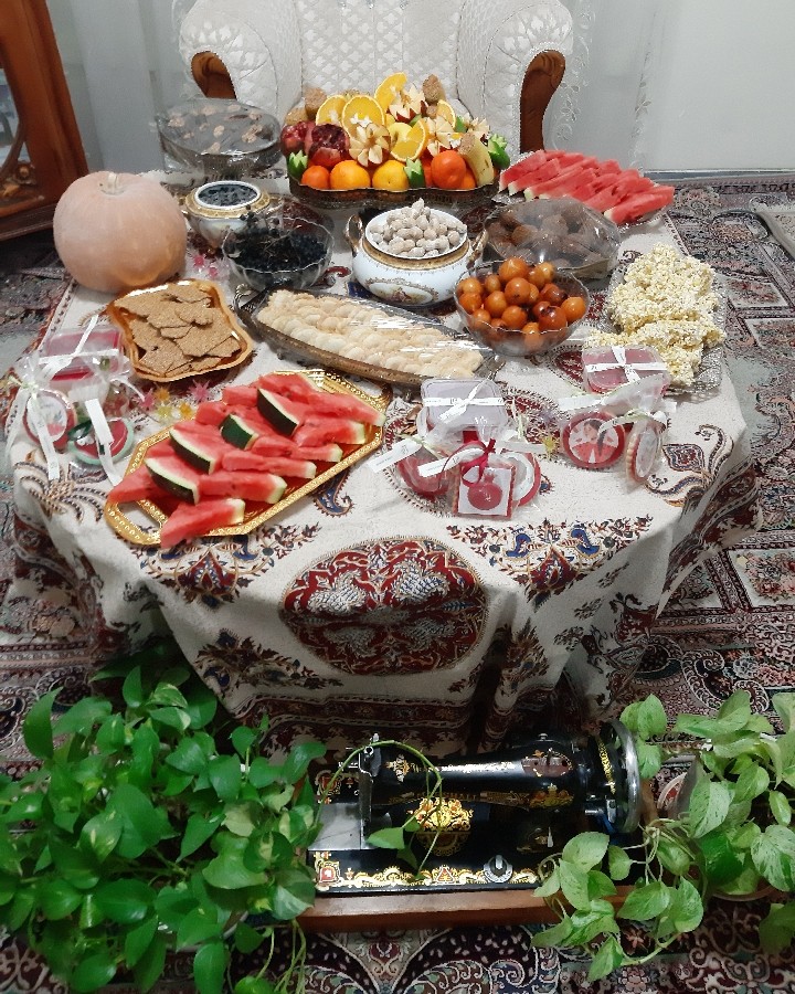 عکس یلدا۱۴۰۳خونه پدری?