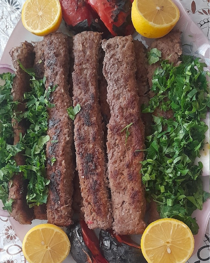عکس ناهار یک روز برفی کباب تابه??