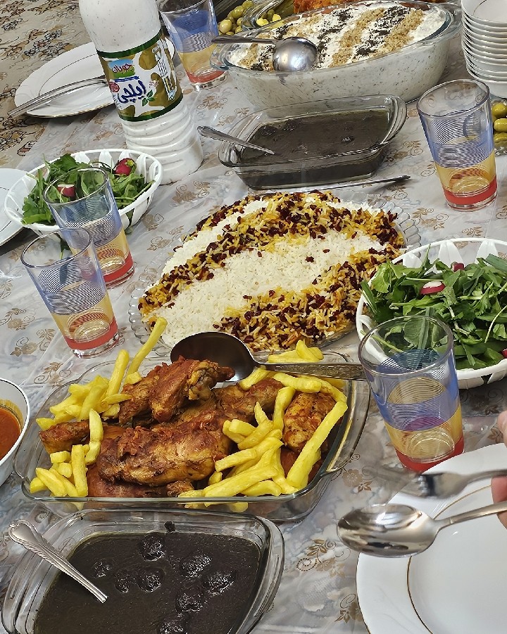 عکس مهمونی خونه ی پدری 