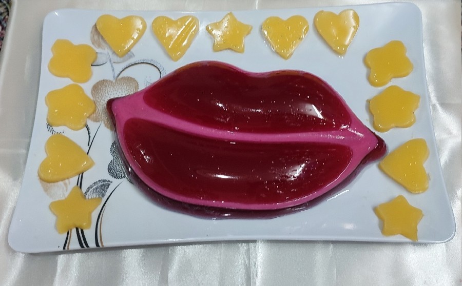 عکس ژله ساده و لایه میانی ژله بستنی