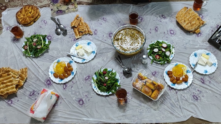 عکس سفره افطار ی
