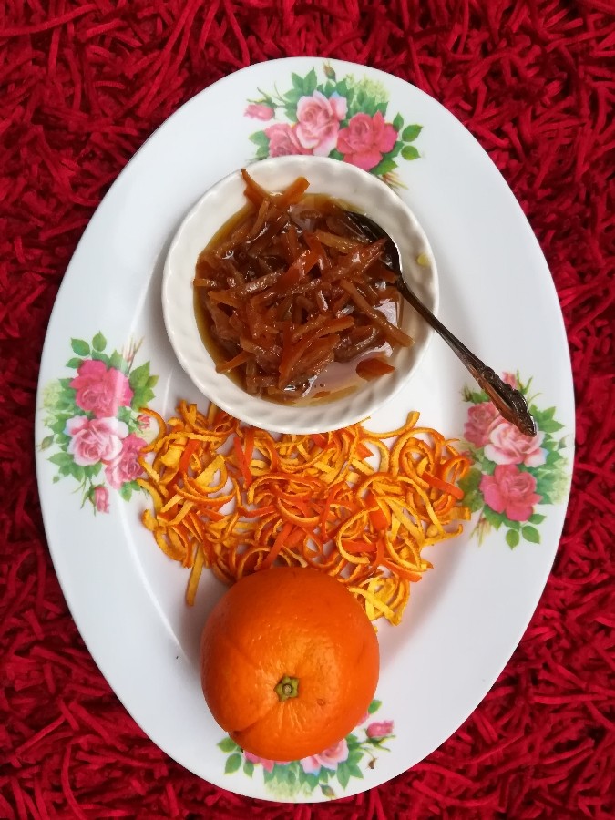 عکس مربای خلال پوست پرتقال.