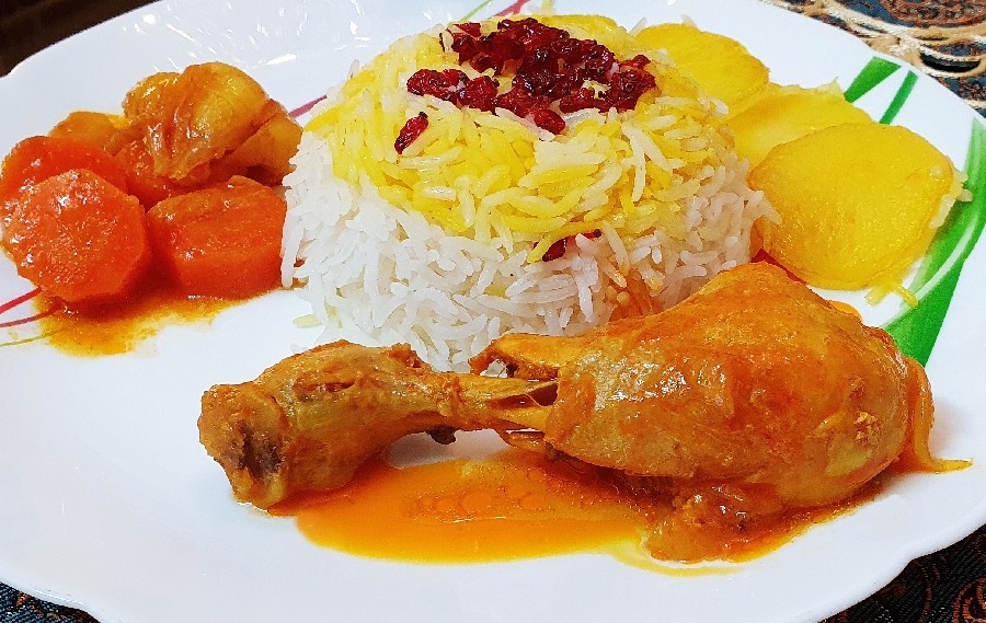 عکس زرشک پلو مرغ مجلسی