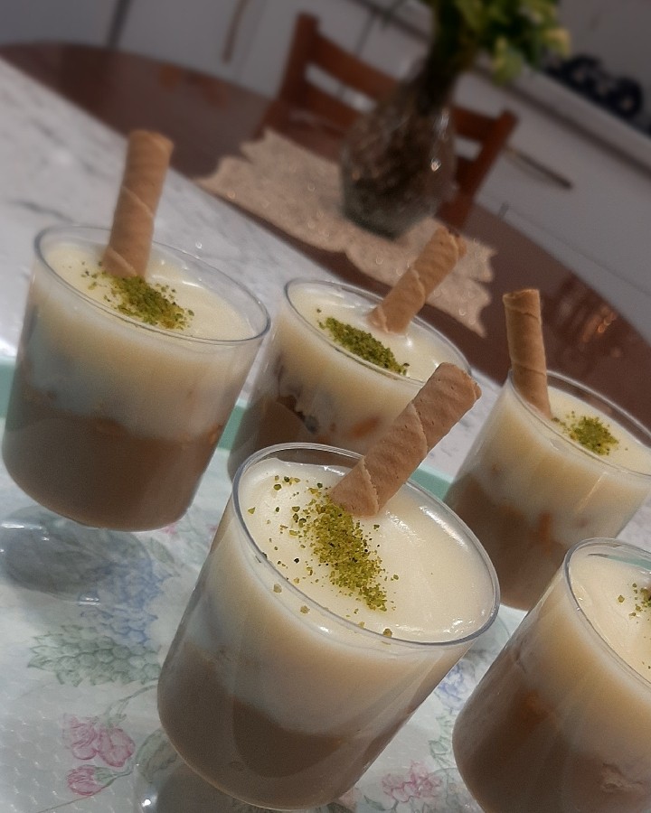 عکس دسر نسکافه ای موزی