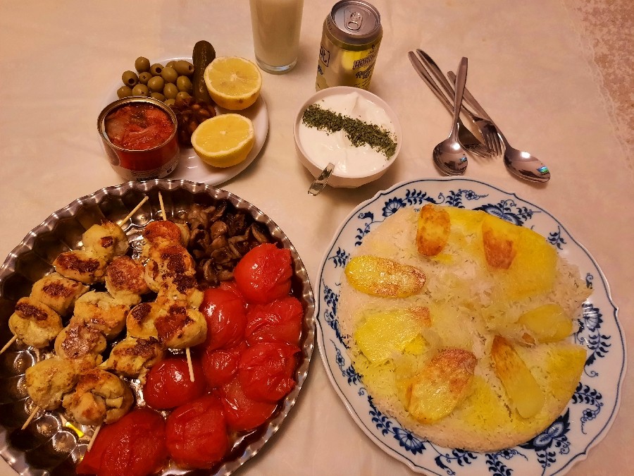 عکس جوجه با فیله حلزونی تابه ای