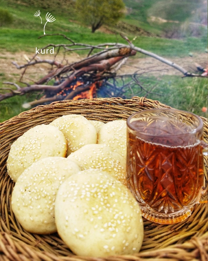 عکس کلوچه کنجدی