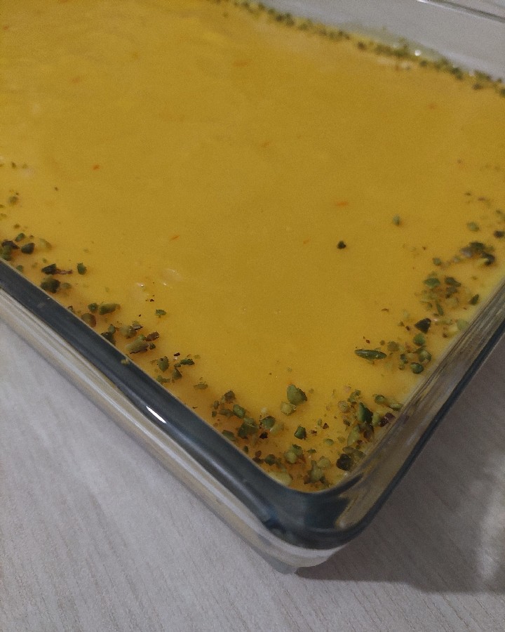 عکس دسر زعفران پسته 