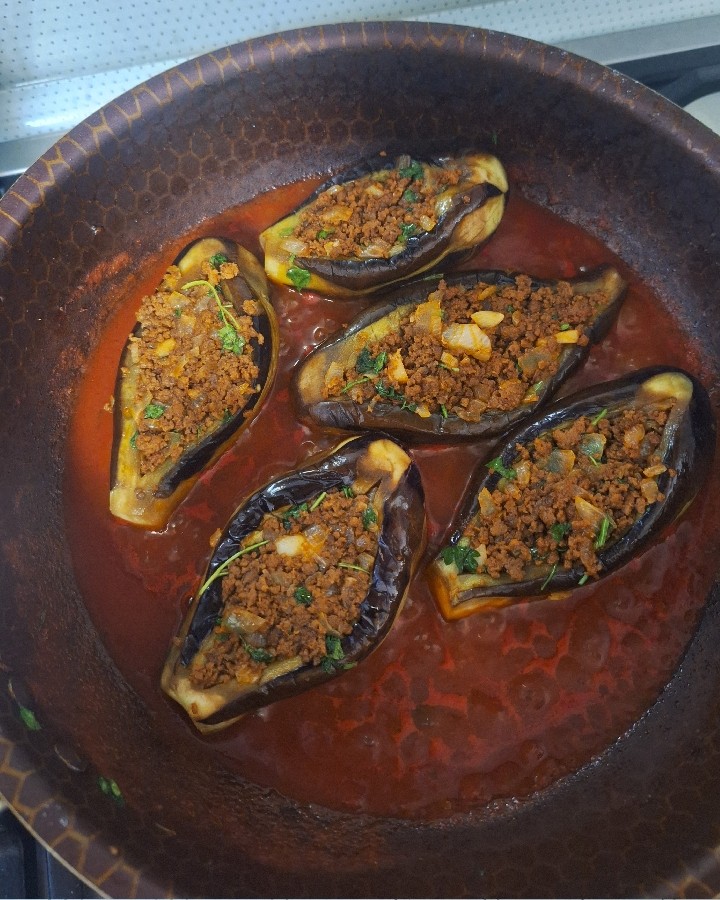 قارنی یاریخ(بادمجان شکم پُر)