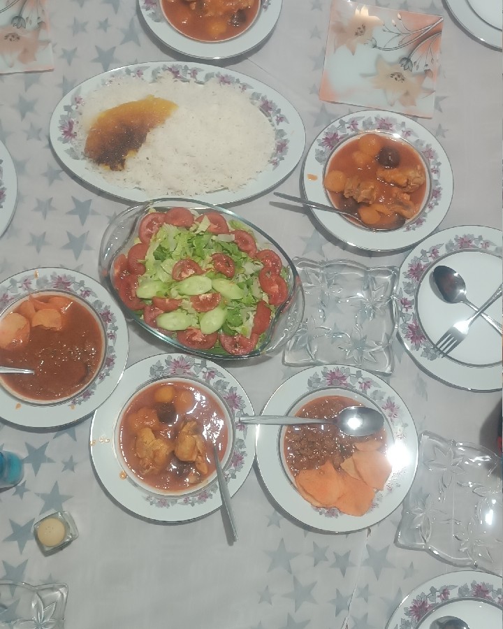 عکس خورشت آلو قیصی با واویشکا شمالی