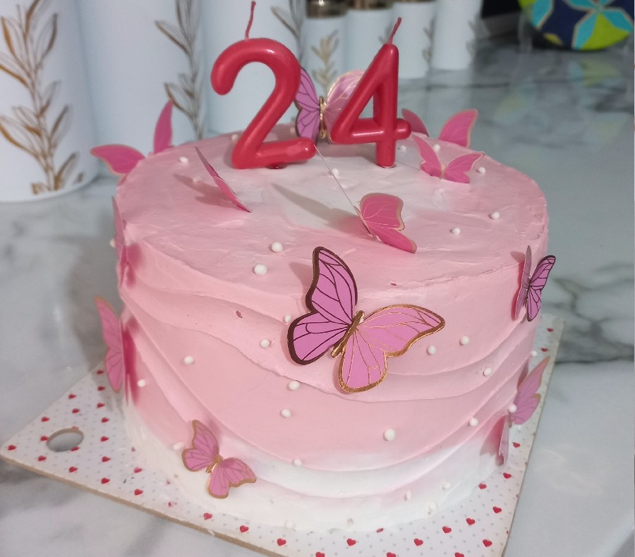 کیک تولد 
ژله رولی