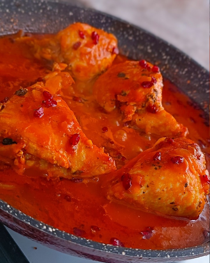 عکس فیــلـه مرغ شکم پر 