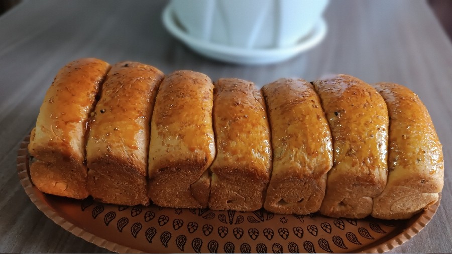 عکس نان‌رژیمی‌شیره‌انگور