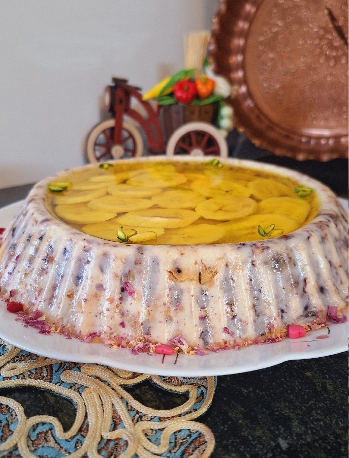 عکس دسر روکر موز و گردو