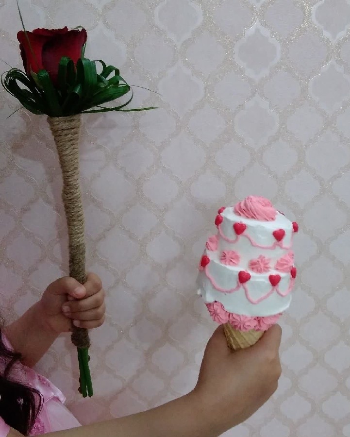 عکس لبخند زیبای خدا روزت مبارک