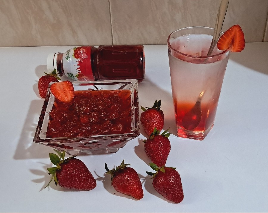 عکس مربا و شربت توت‌فرنگی 