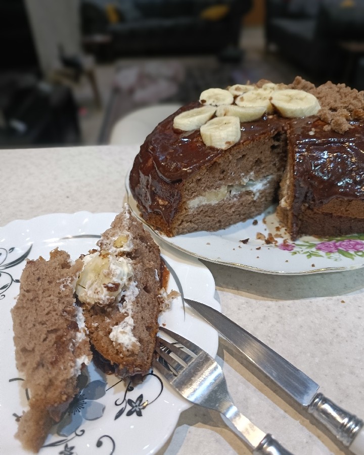 عکس کیک شکلاتی با گاناش