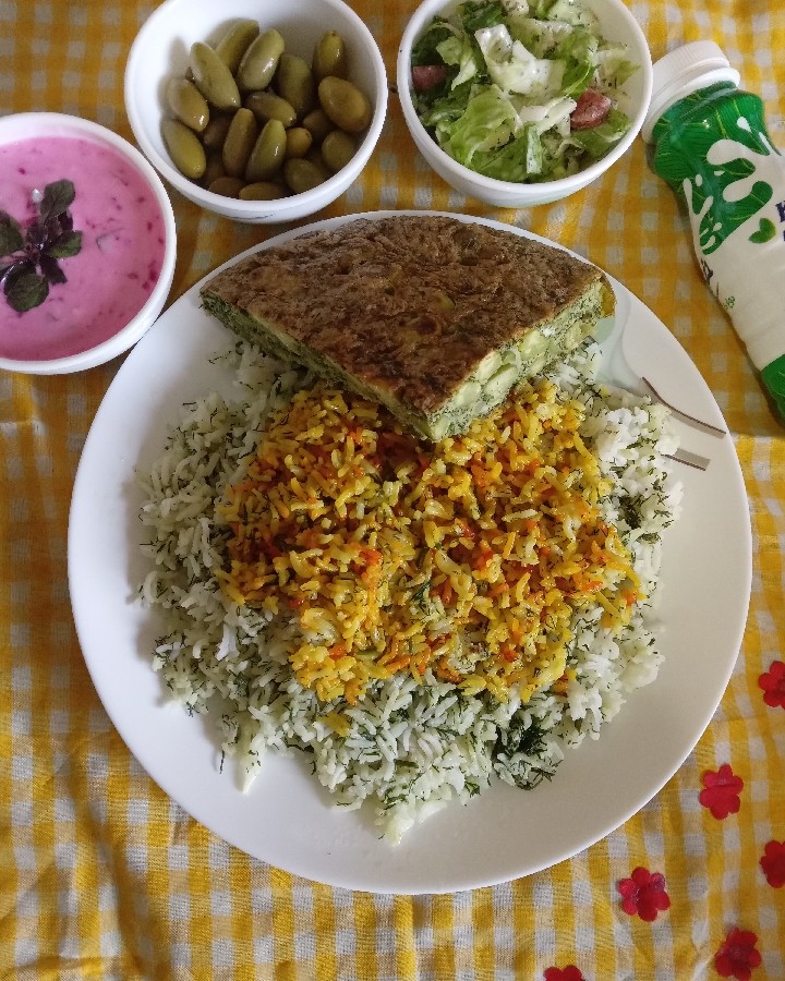 عکس کوکو باقالی با سبزی پلو
