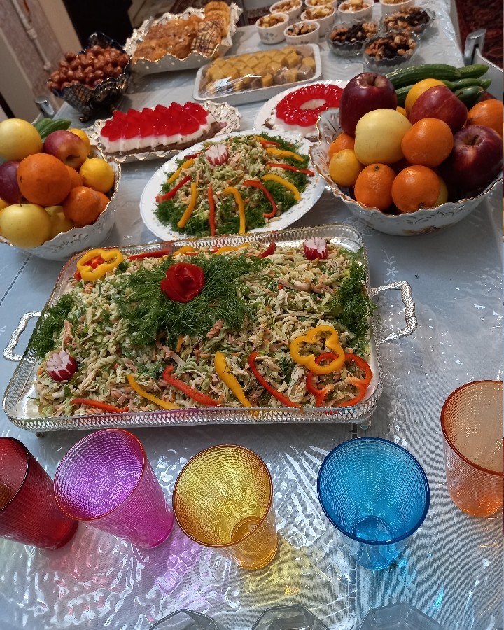 عکس دورهمی دوستانه عصرونه