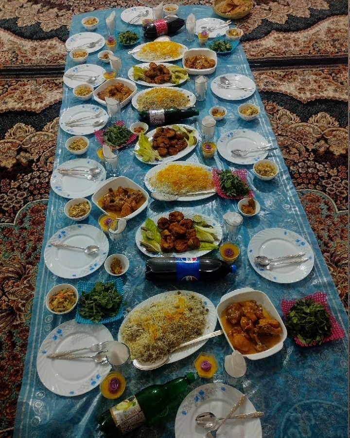 عکس سفره شام برای دوستای اقایی