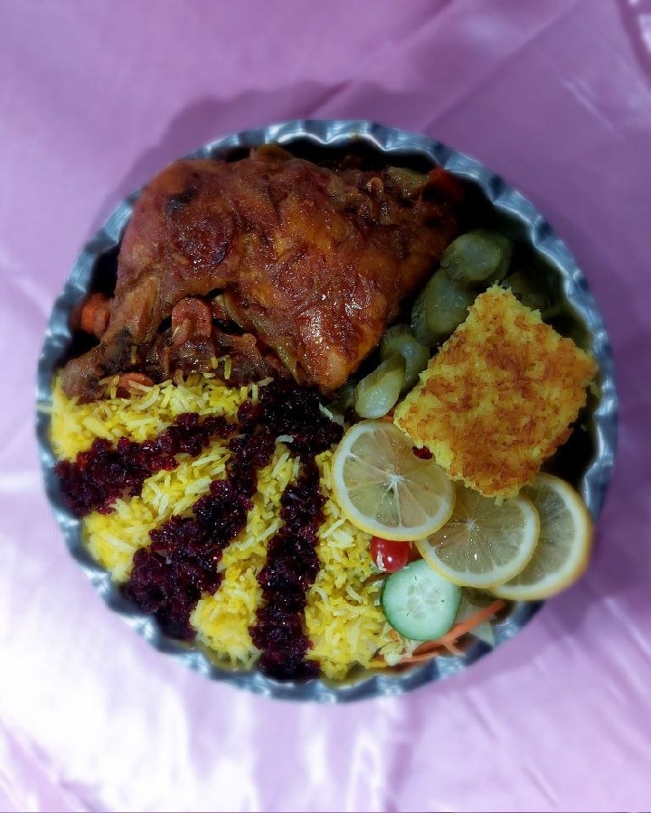 عکس زرشک پلو با مرغ
