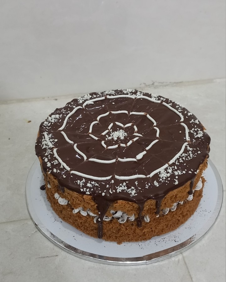 عکس کیک گردوی سفارشی