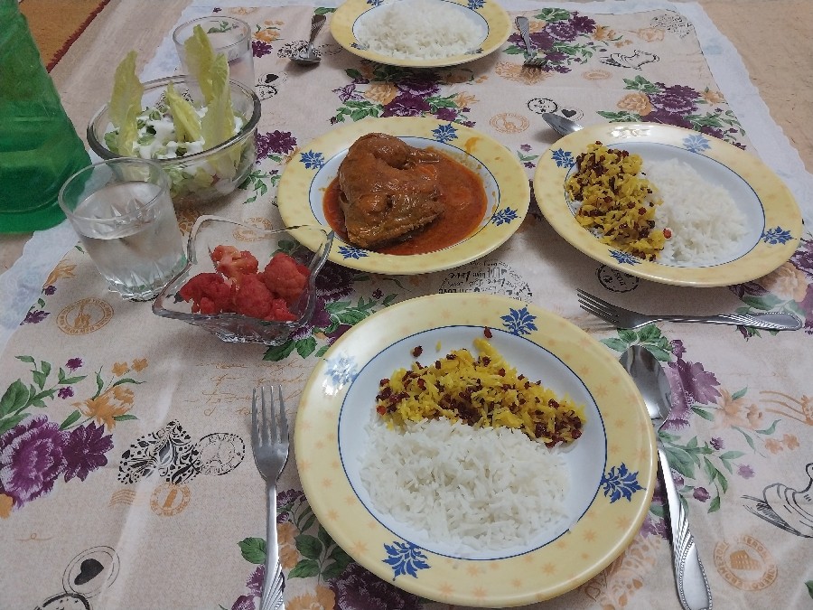 عکس زرشک پلو با مرغ 
