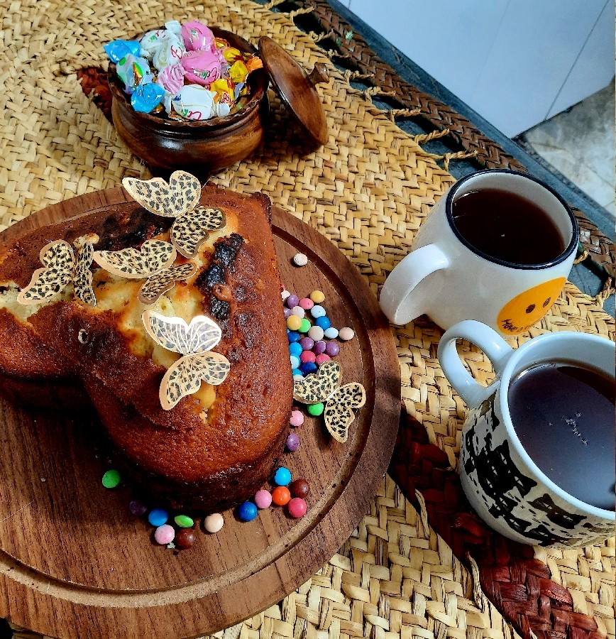 عکس کیک کشمشی ریحان پز
