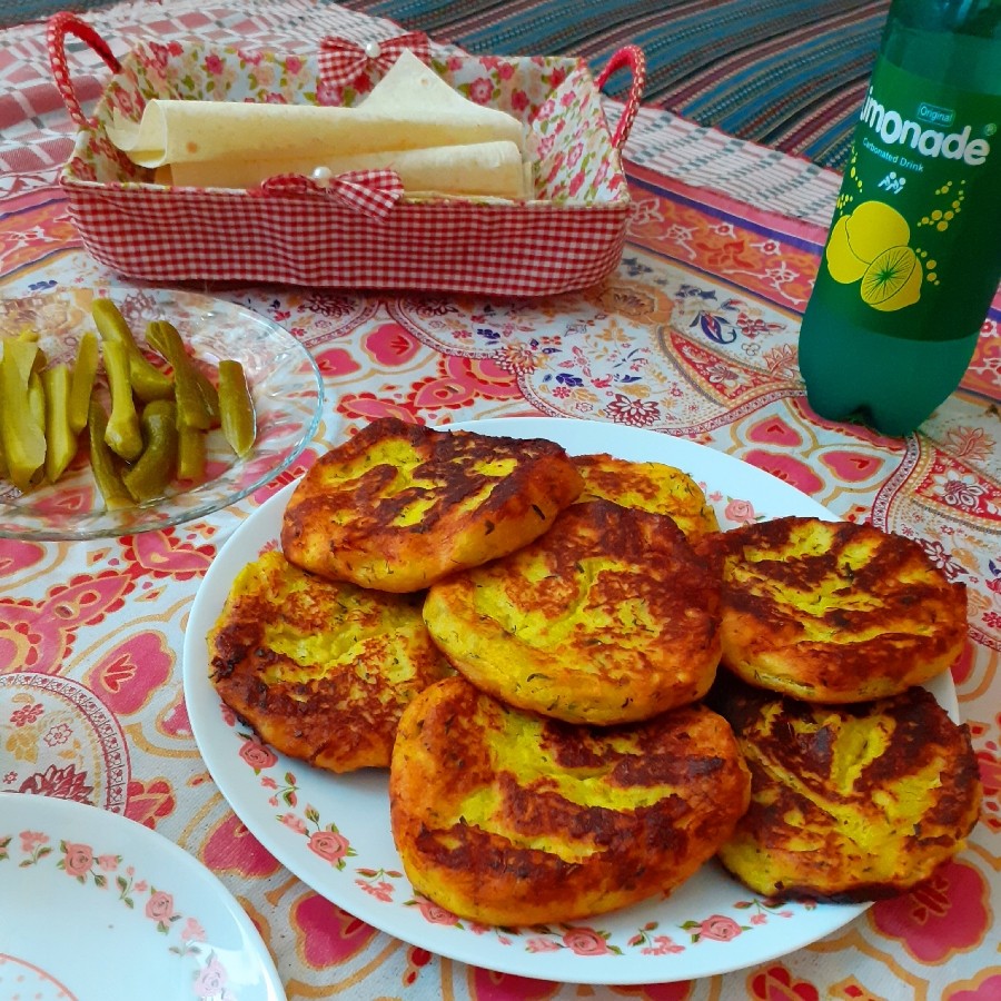 عکس کوکو سیب زمینی