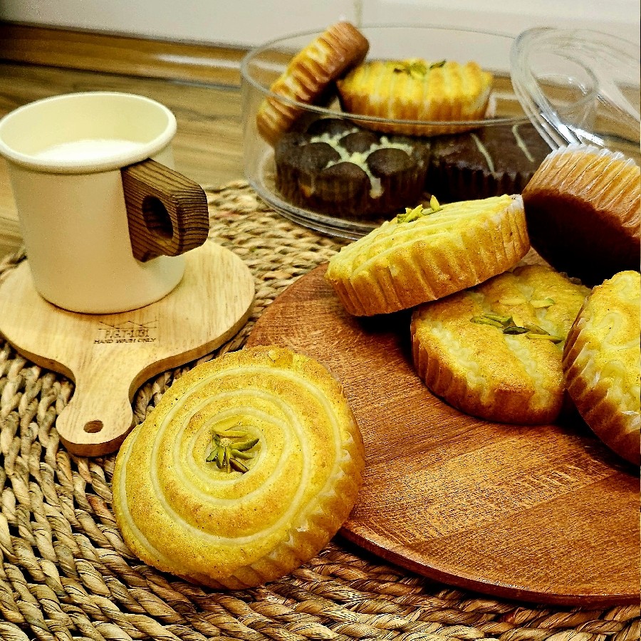 عکس پای کرمدار  زعفرانی 