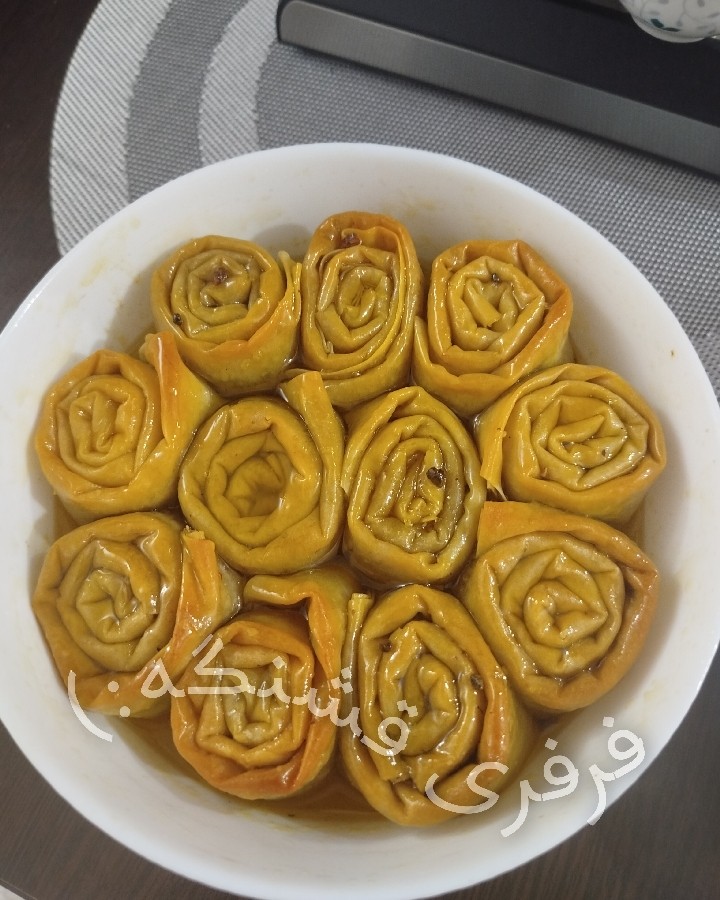 عکس باقلوا گردو