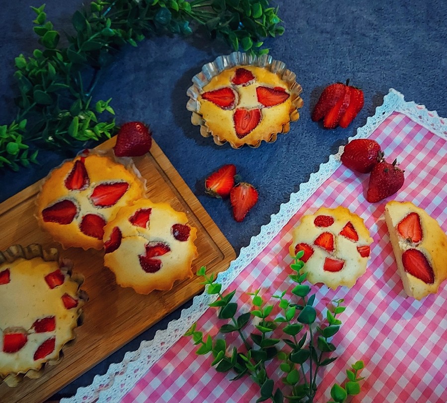 عکس پای توت فرنگی