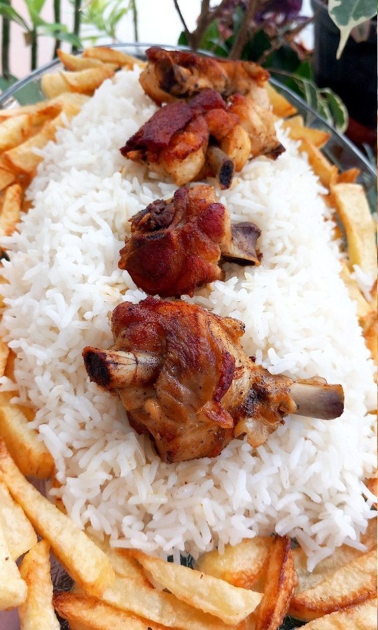 عکس غذای مورد علاقه ی آقا طاها