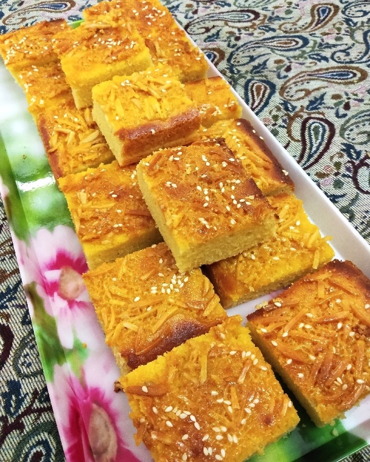 عکس کیک ملکه بادام