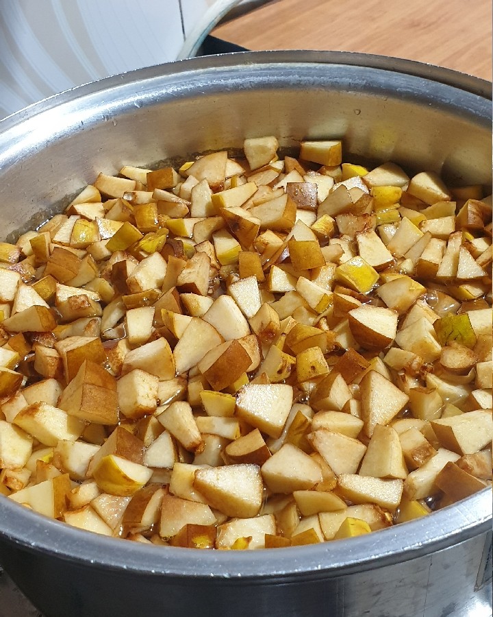عکس مربا بِه خانگی