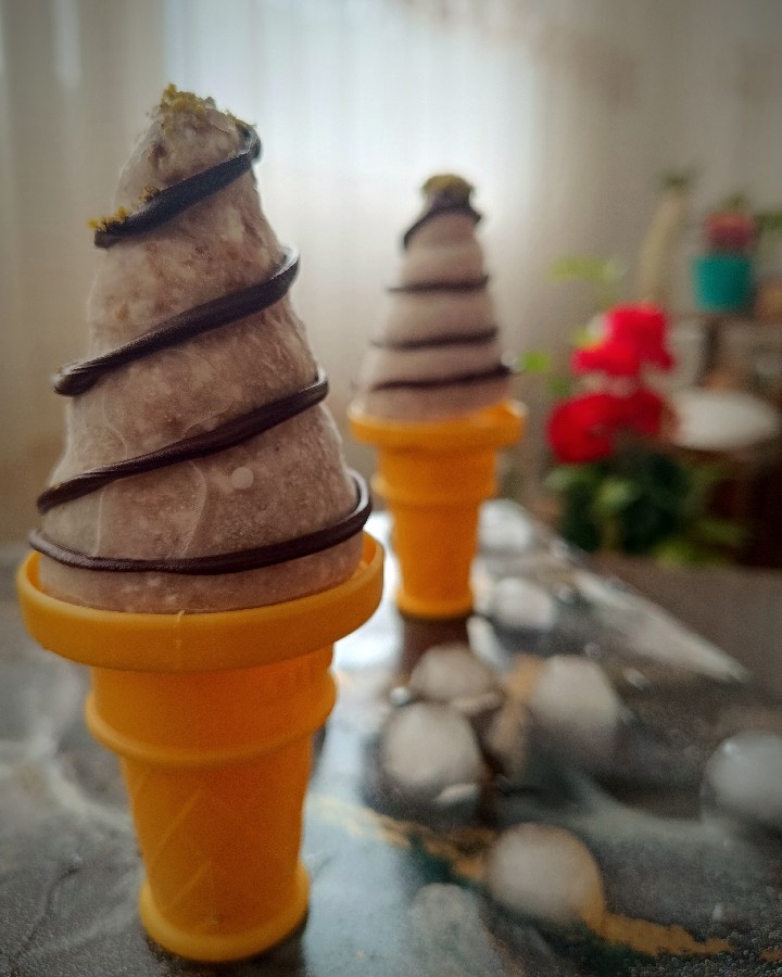 عکس بستنی معجون