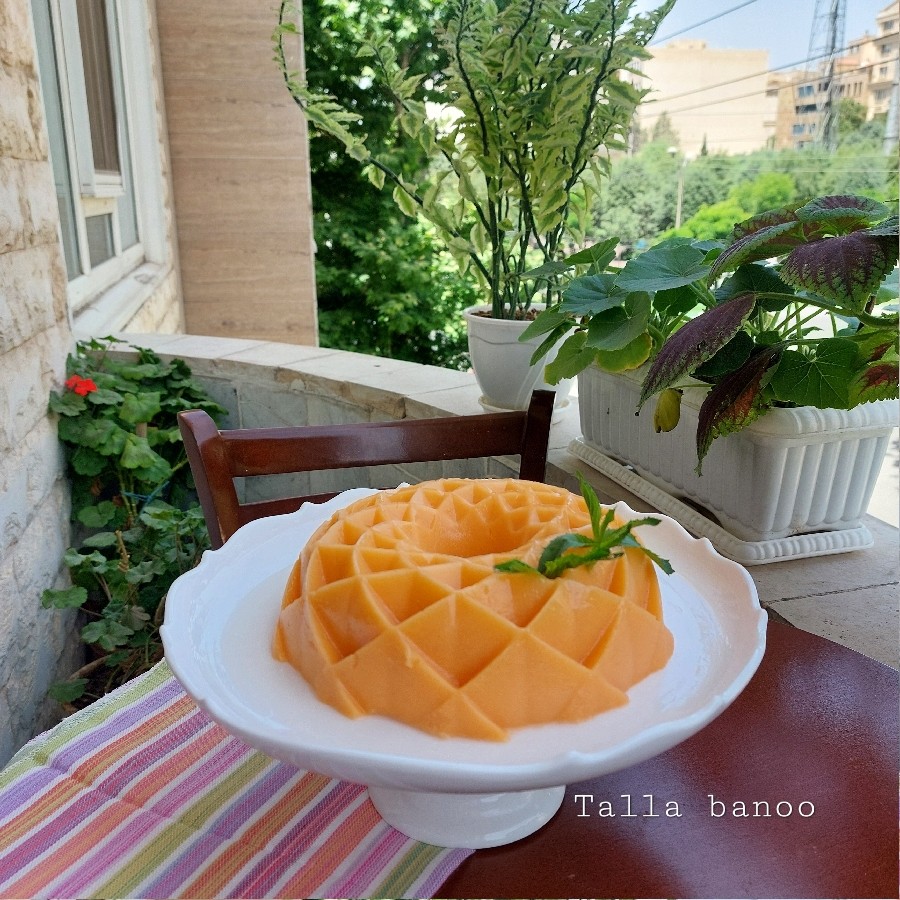 عکس دسر من دراوردی با ملون و پوره کدو حلوایی