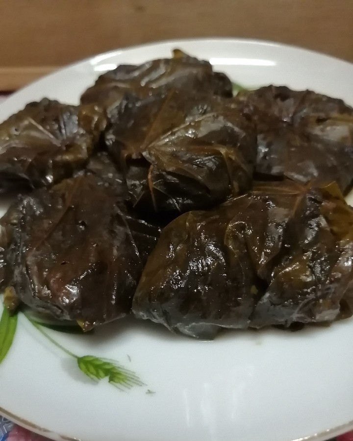 عکس دلمه برگ انگور # 30اردیبهشت1404