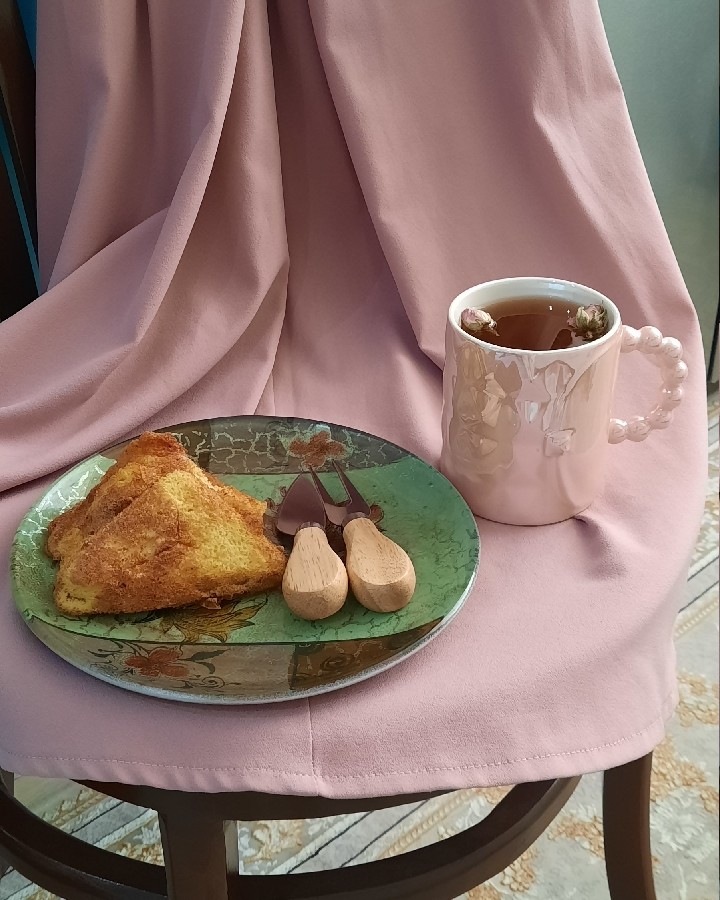 عکس کوکی میکری زعفرانی با عطر هل و گلاب