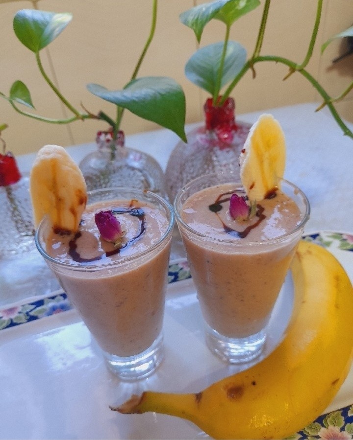 عکس معجون ساده خانگی با موز