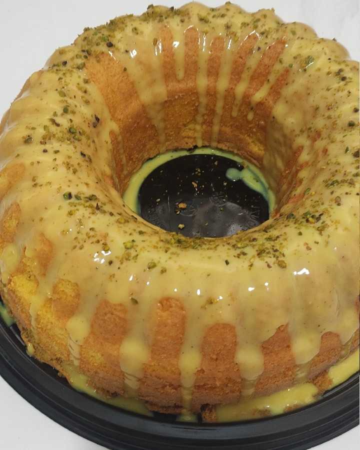 کیک گلاب زعفران