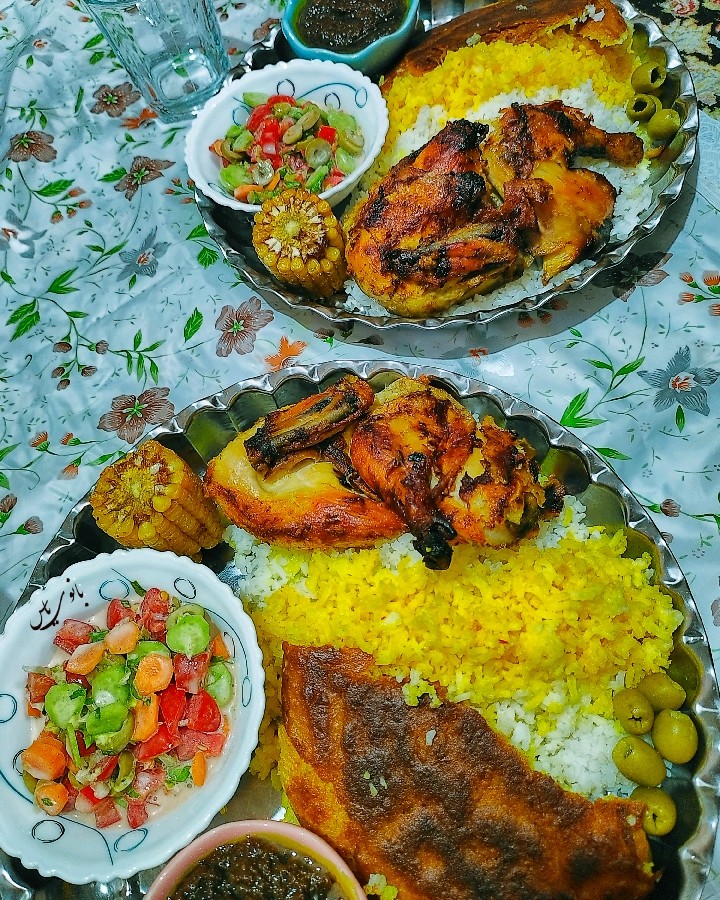 عکس اکبر جوجه رستورانی