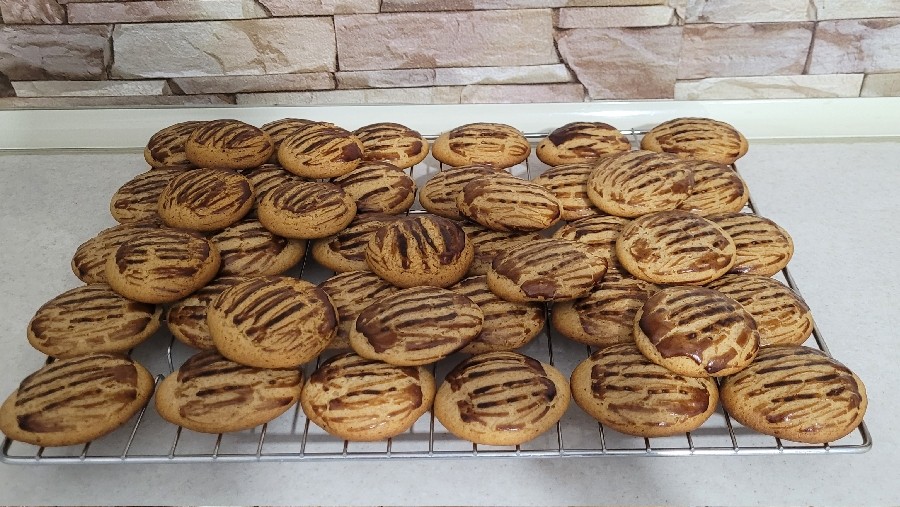 عکس قرابیه عسل و دارچین 