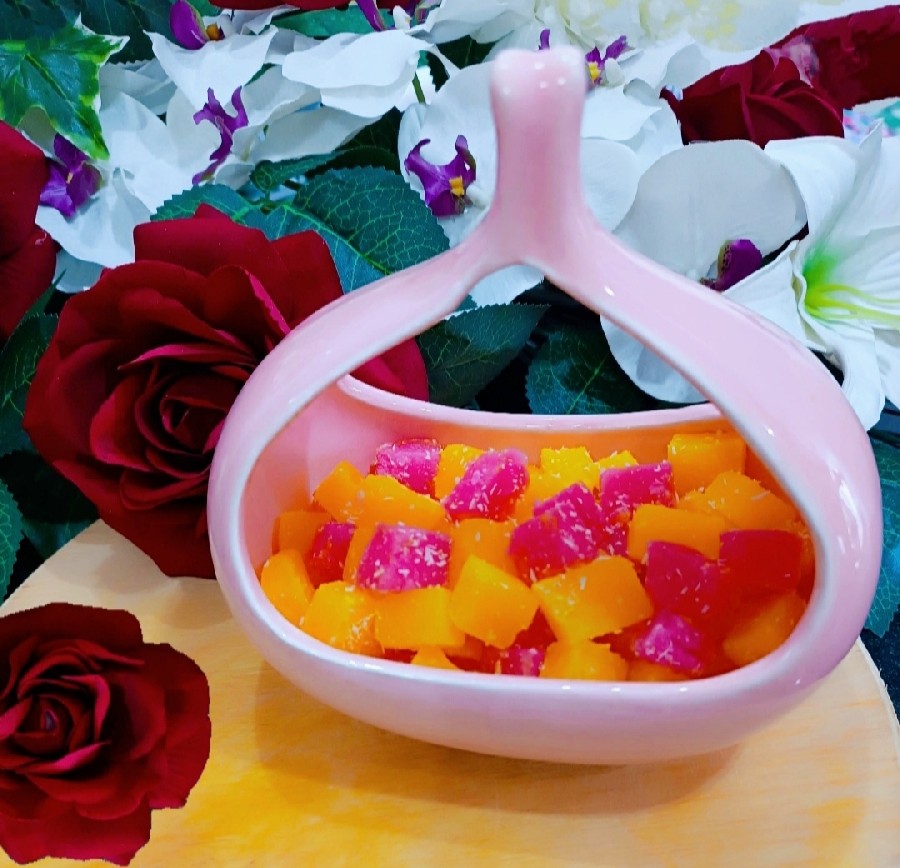 عکس لوکوم