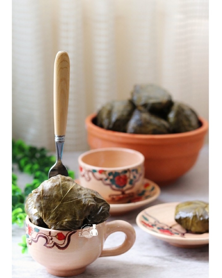 عکس دلمه برگ مو شیرین (کرمانی)