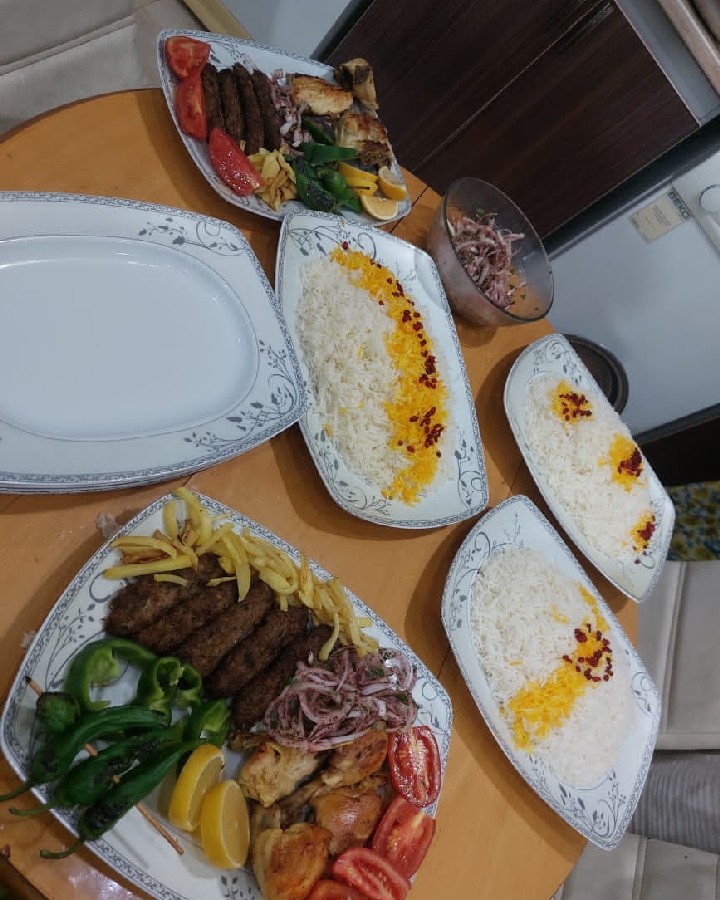عکس پلو و کباب تابه ای