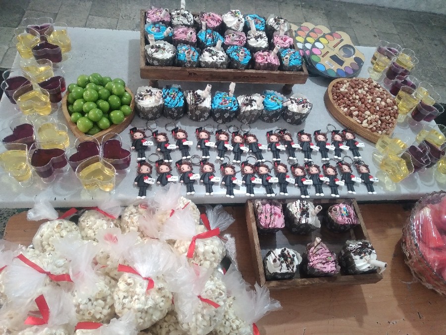 عکس جشن پایان سال تحصیلی