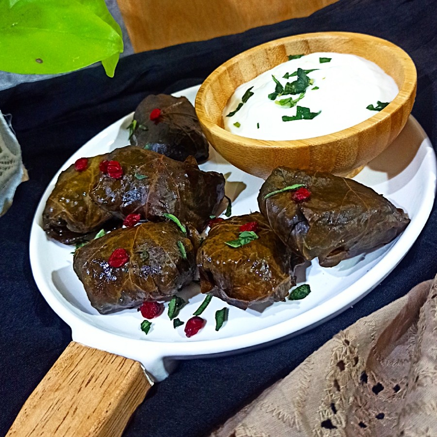عکس دلمه برگ مو