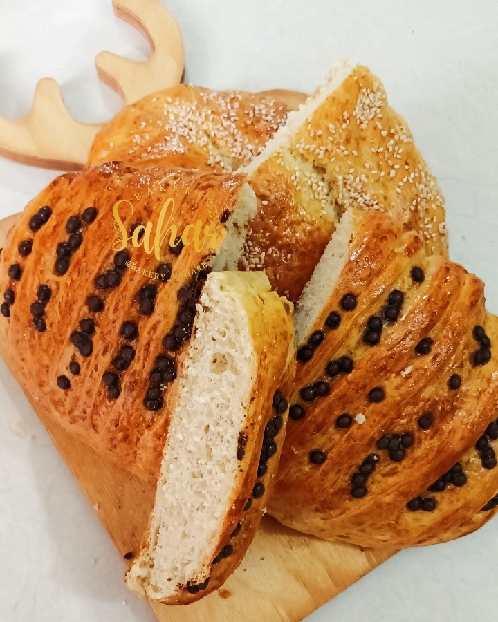 عکس نان شیرین صبحانه