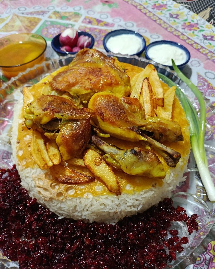 عکس زرشک پلو با مرغ