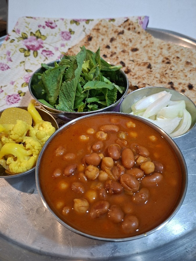 عکس خوراک لوبیا چیتی گیاهی